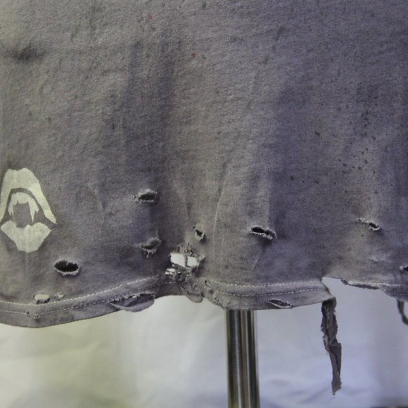 Skull T-shirt Handmade Distressed Destroyed Ripped - Picture 2 of 4